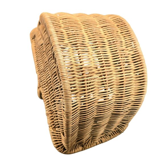 Handwoven Round Bottom Wicker Basket With Handle For Home Decor Storage CM2047 - Picture 7 of 10